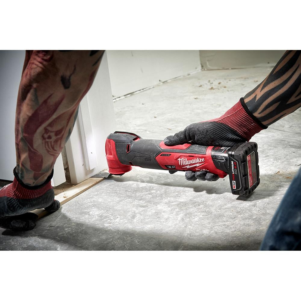 Milwaukee 2526-20 M12 FUEL Lithium-Ion Cordless Oscillating Multi