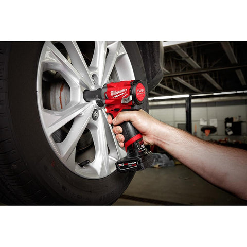 Milwaukee 2555P-20 M12 FUEL 12V Lithium-Ion Brushless Cordless 1/2" Stubby Impact Wrench with Pin Detent (Tool Only)